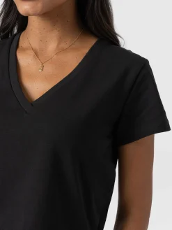 T-shirts & Tanks|Saint and Sofia Apartment Tee - Black