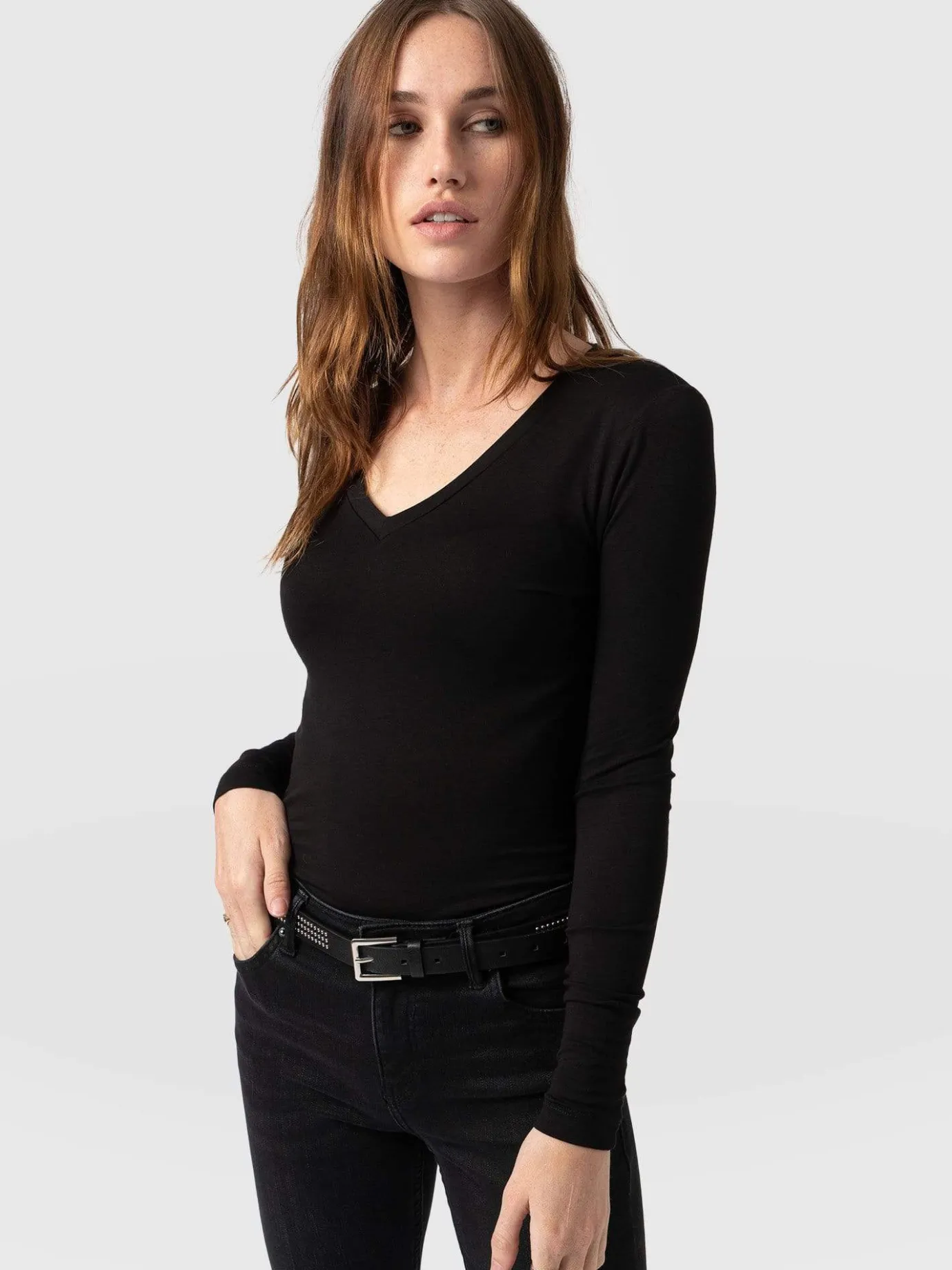 T-shirts & Tanks|Saint and Sofia Austen V Neck Tee - Black