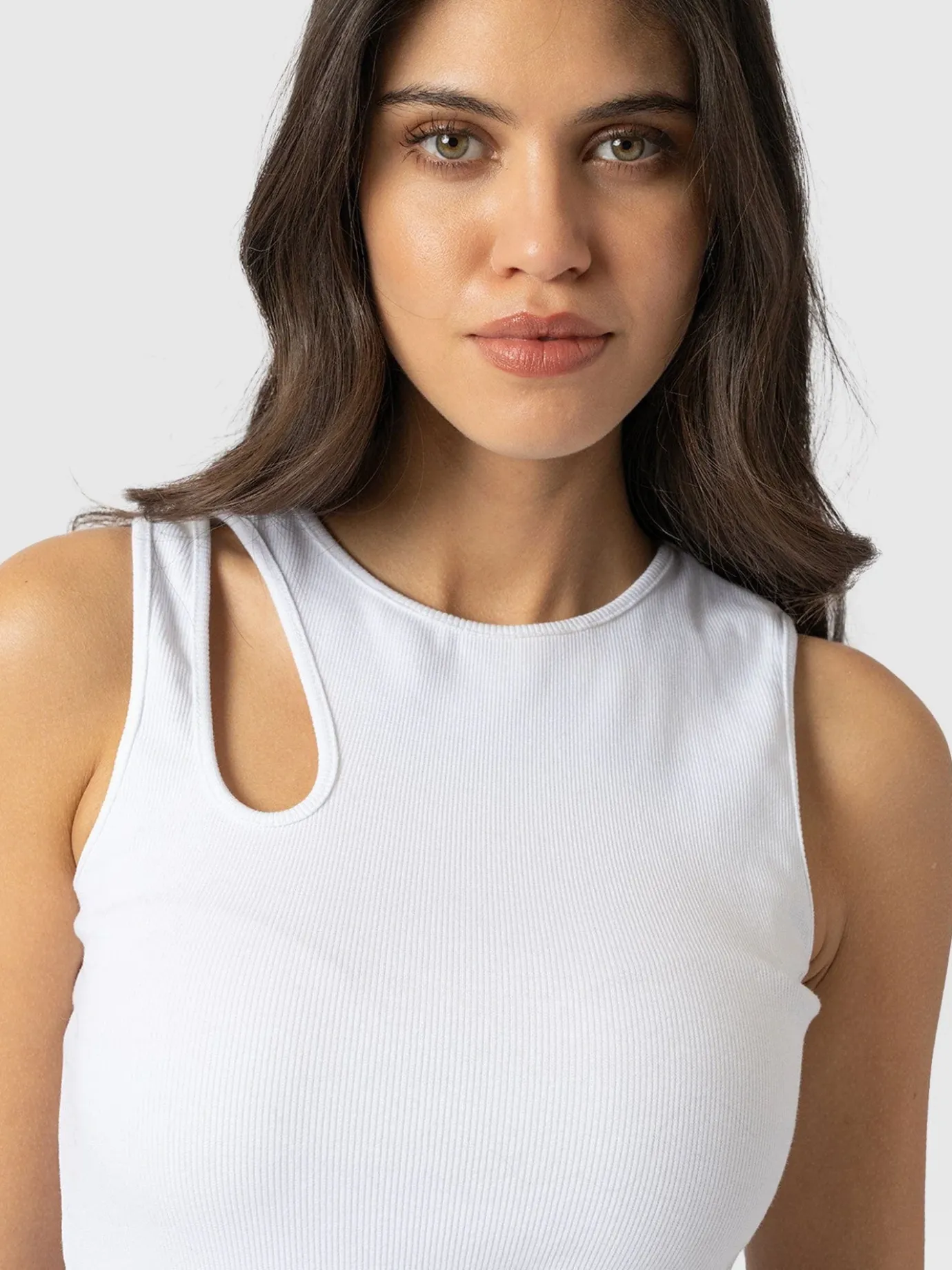 T-shirts & Tanks|Saint and Sofia Axel Cut Out Vest - White