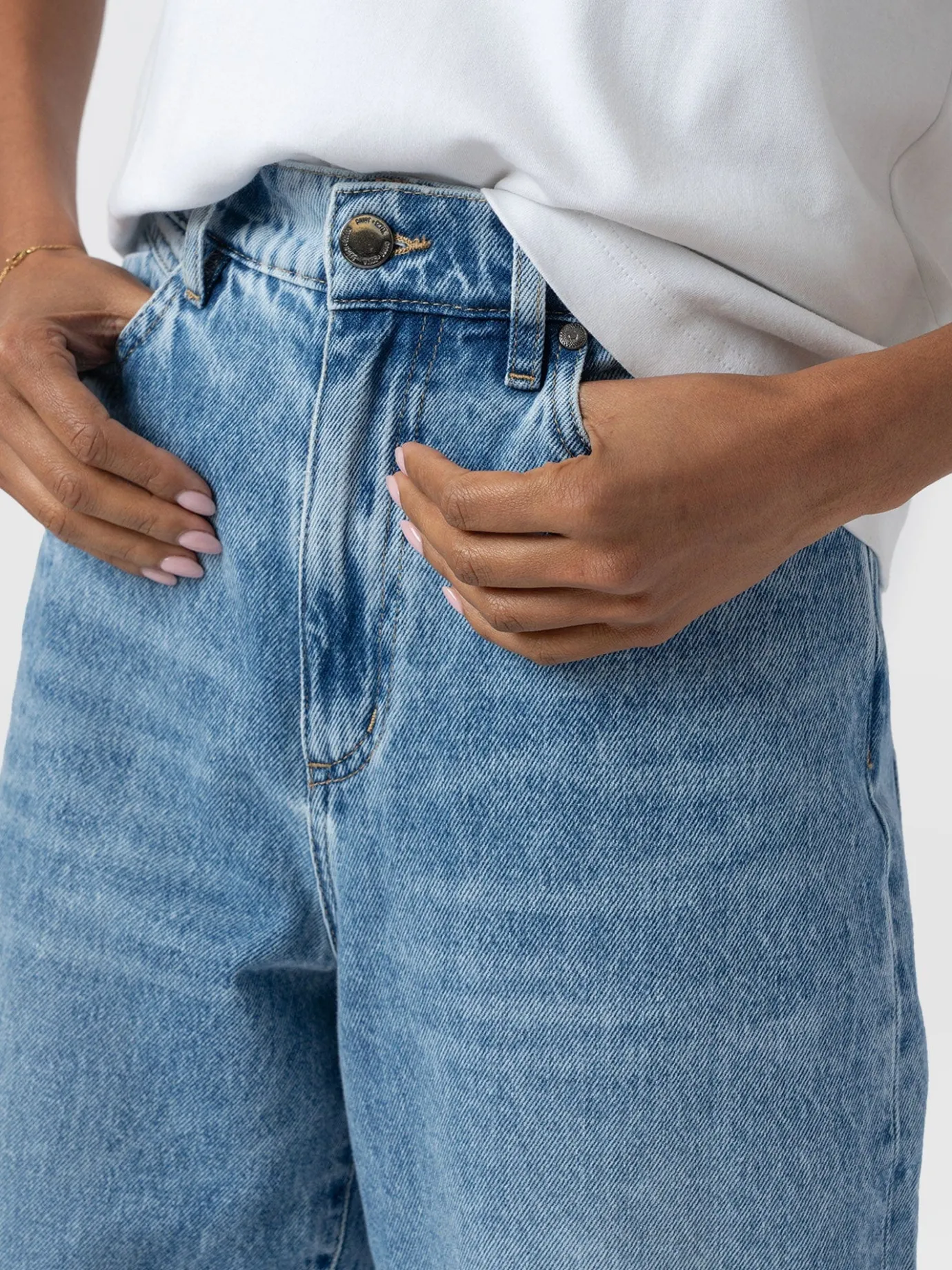 Denim & Jeans|Pants|Saint and Sofia Barrel Leg Jean - Mid Blue