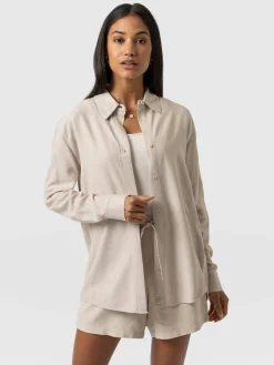 Blouses & Shirts|Saint and Sofia Boyfriend Shirt - Oatmeal Linen