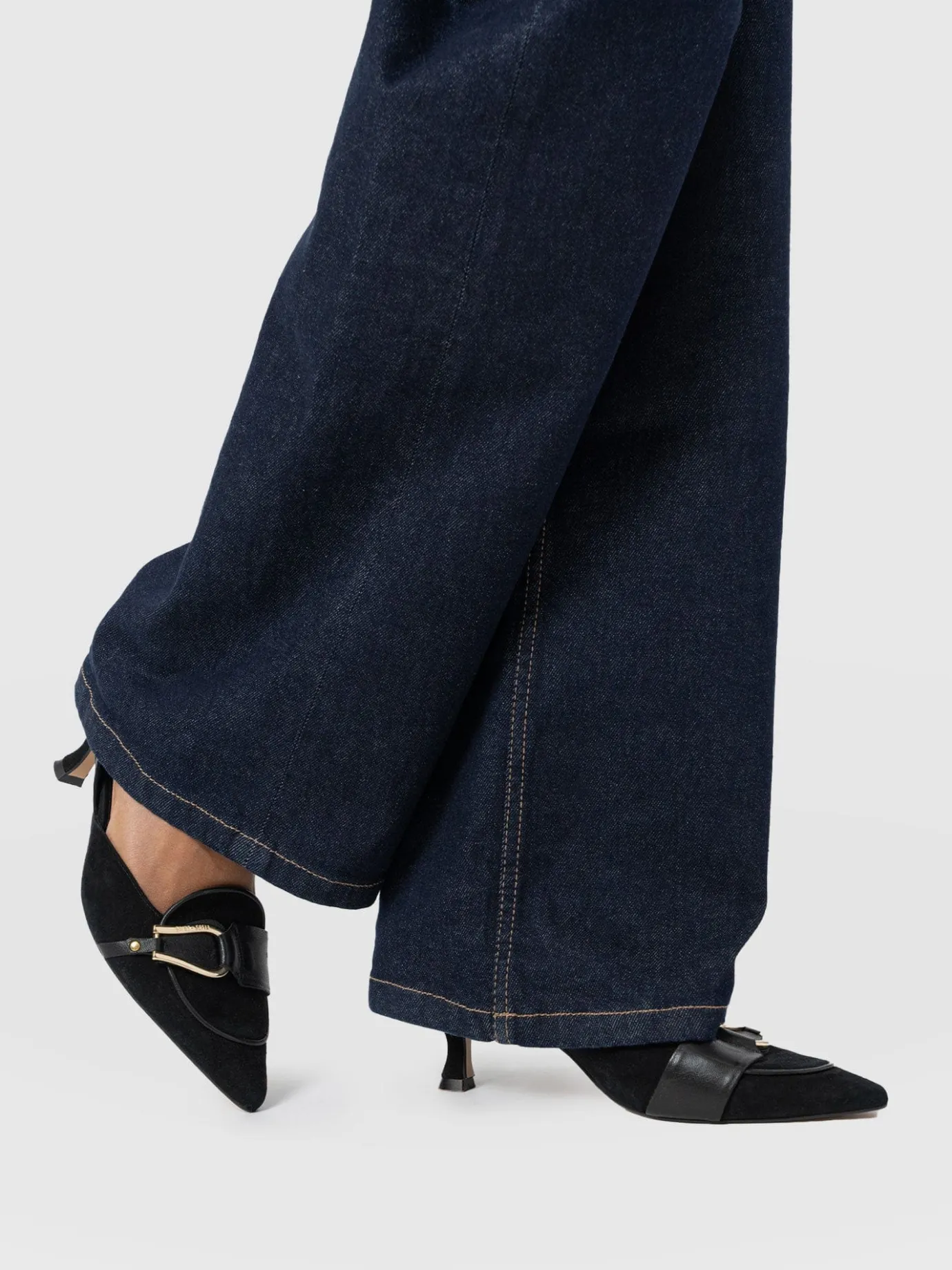 Shoes|Saint and Sofia Bridget Sling Back Heels - Black