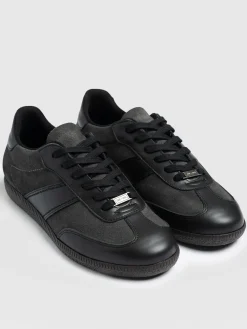 Sneakers|Shoes|Saint and Sofia Broadway Sneaker - Black