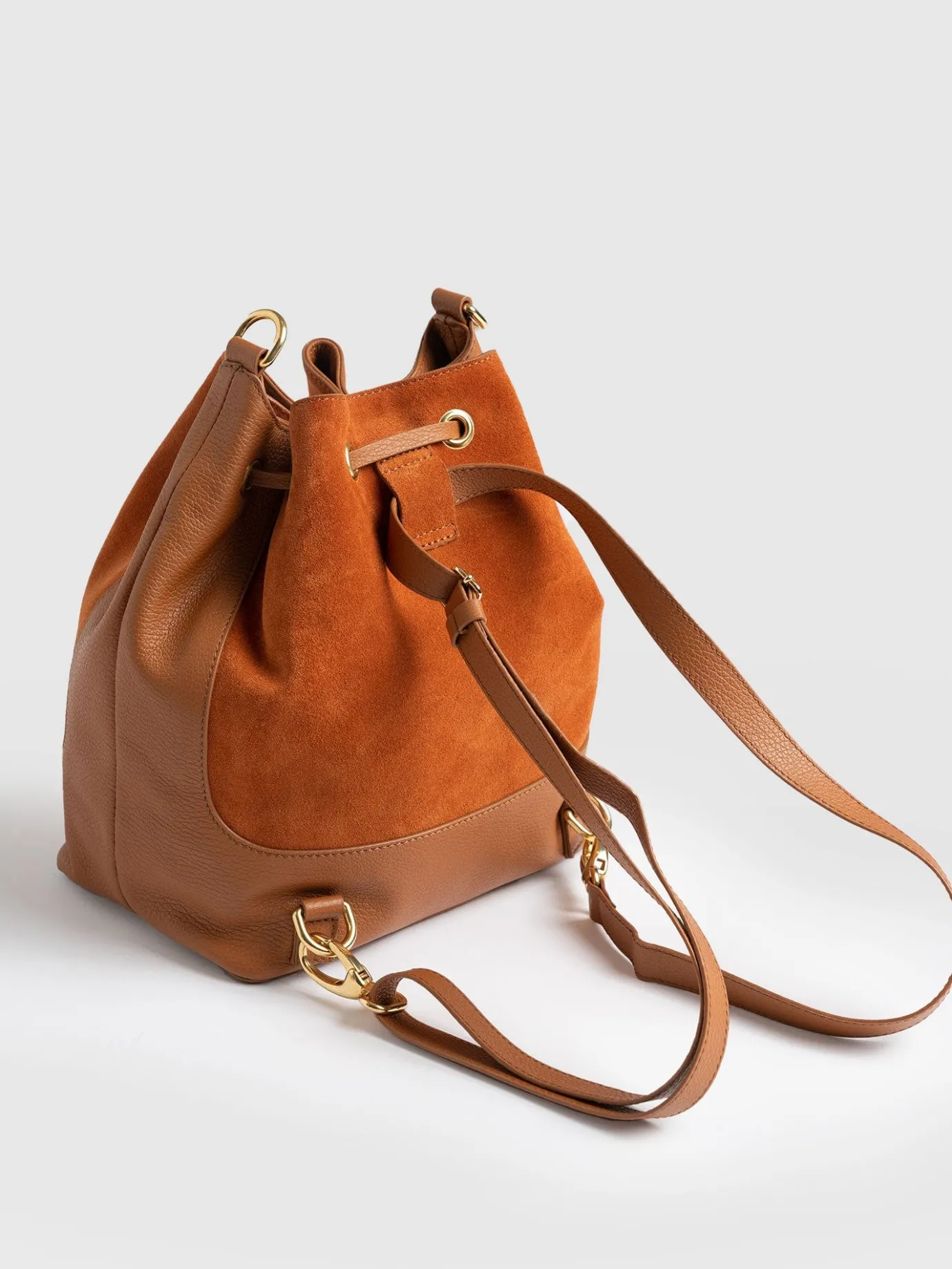 Shoulder Bags|Cross Body Bags|Saint and Sofia Brompton Bucket Bag - Brown Suede Pebble