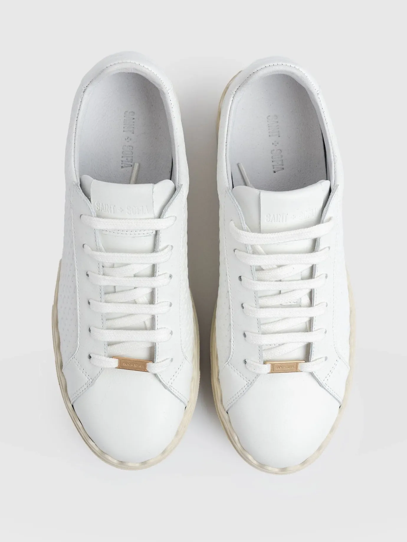 Sneakers|Shoes|Saint and Sofia Brook Scallop Sneaker - White
