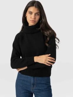 Knitwear|Sweaters|Saint and Sofia Cambridge Cashmere Sweater - Black