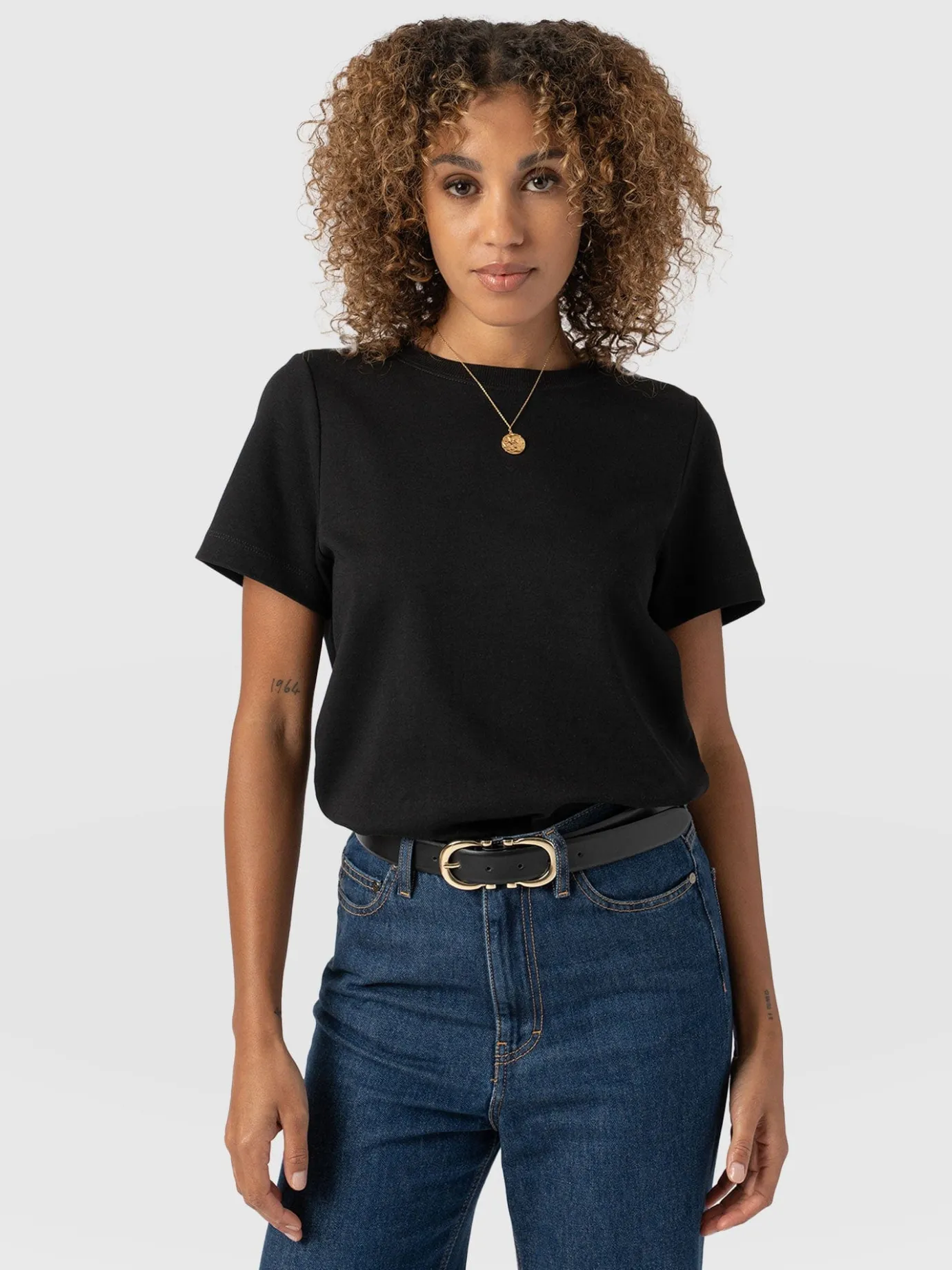 T-shirts & Tanks|Saint and Sofia Chelsea Crew Neck Tee - Black