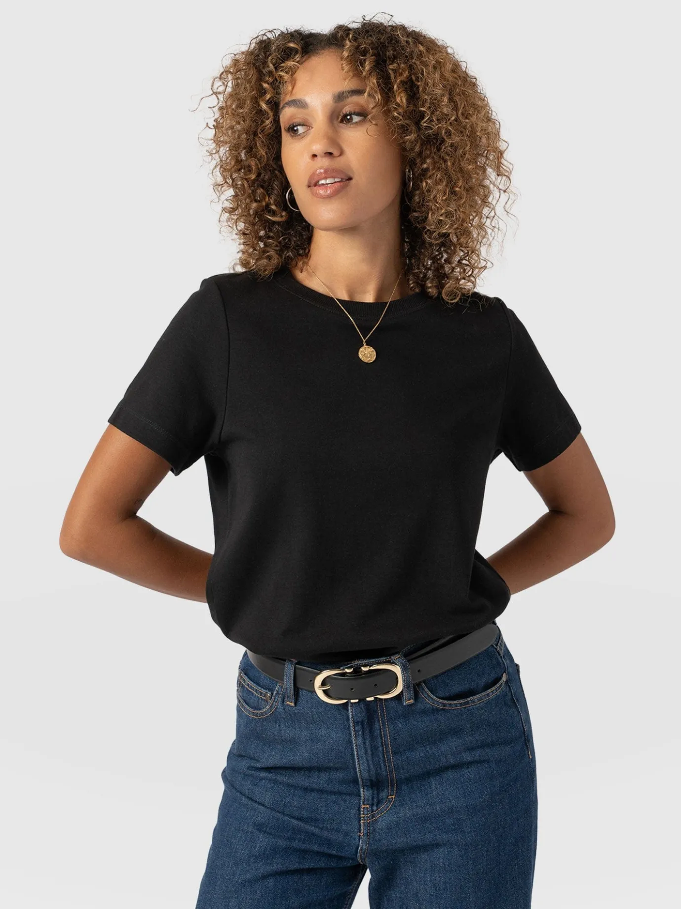 T-shirts & Tanks|Saint and Sofia Chelsea Crew Neck Tee - Black