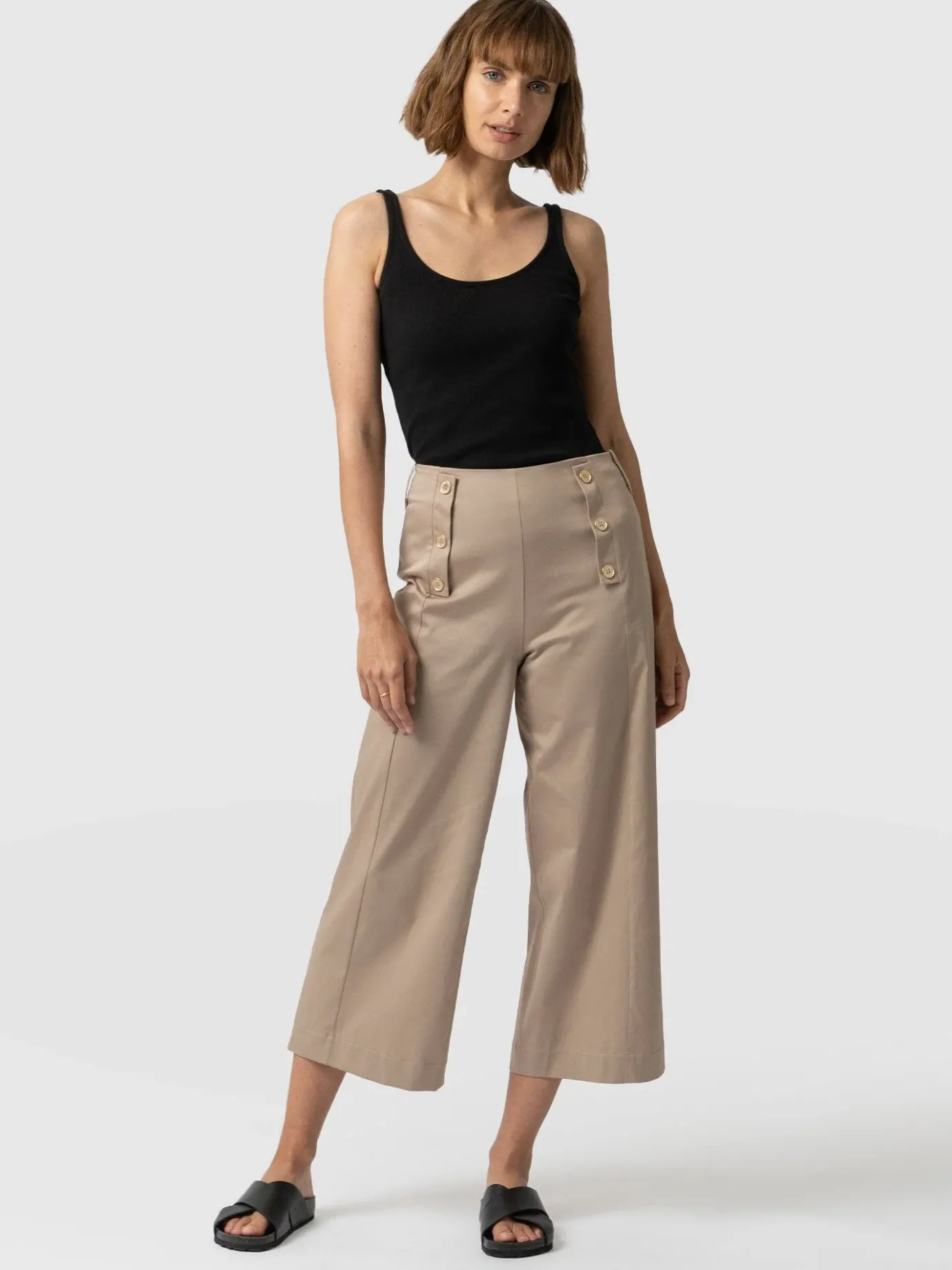 Shorts|Saint and Sofia Chelsea Culotte - Beige