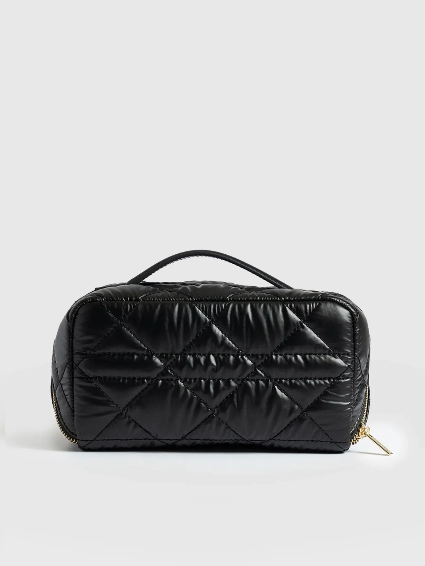 Accessories|Saint and Sofia Cosmetics & Wash Bag - Black