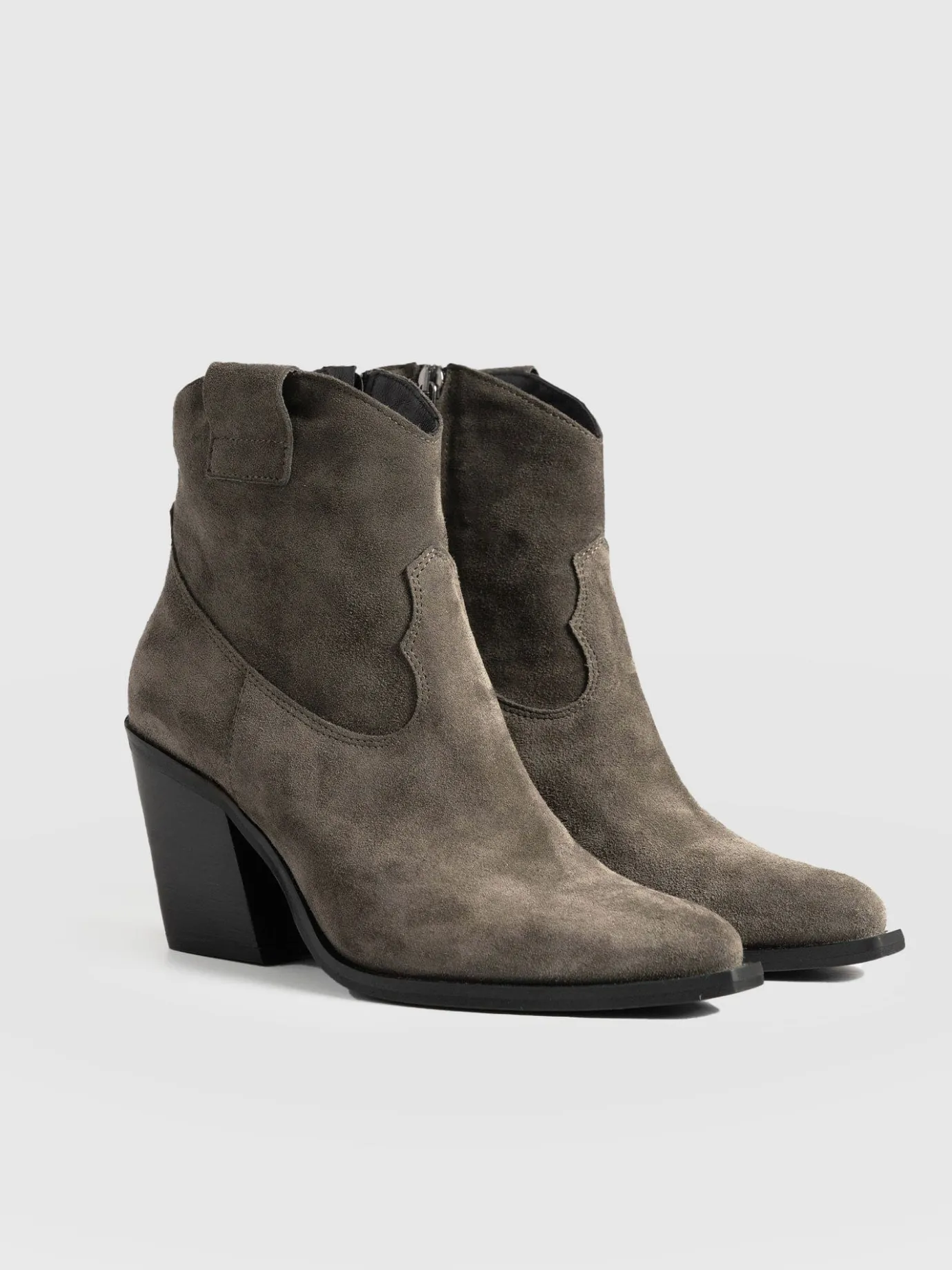 Boots|Shoes|Saint and Sofia Dallas Mid Boot - Taupe