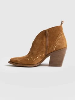 Boots|Shoes|Saint and Sofia Dallas Studded Ankle Boot - Tan