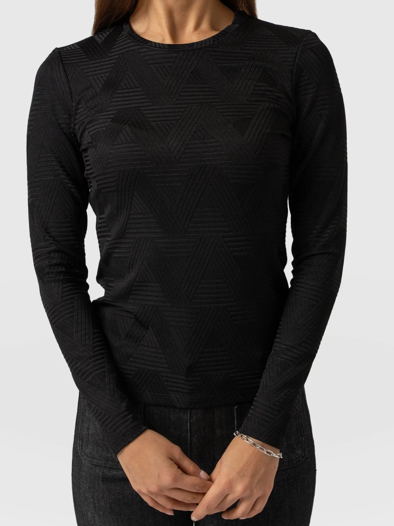 T-shirts & Tanks|Saint and Sofia Darcey Long Sleeve Tee - Black Jacquard