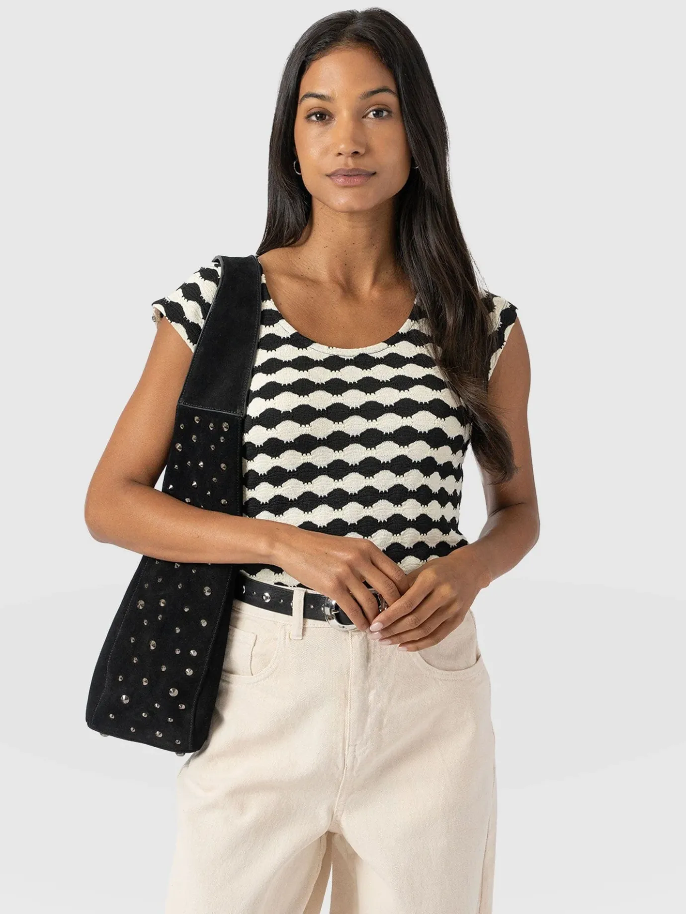 T-shirts & Tanks|Saint and Sofia Elise Scoop Neck Tee - Black/Cream