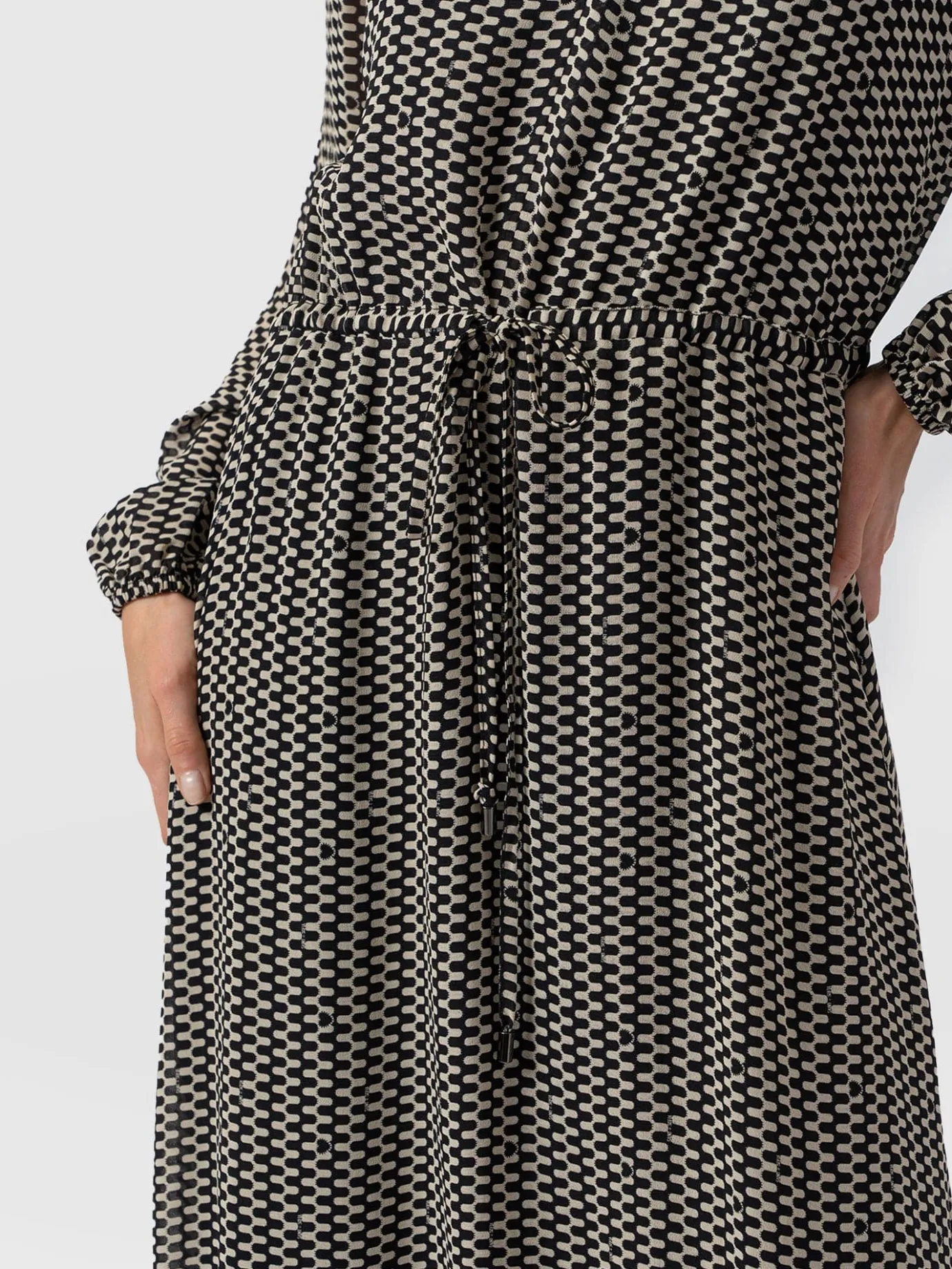 Dresses|Saint and Sofia Evelyn High Low Dress - Monochrome Wave