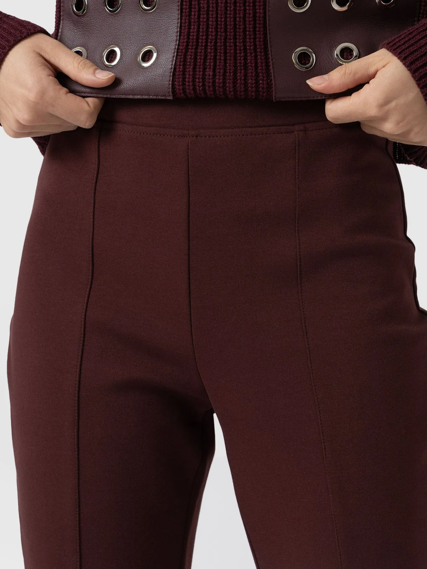Pants|Saint and Sofia Fearne Flare Legging - Maroon