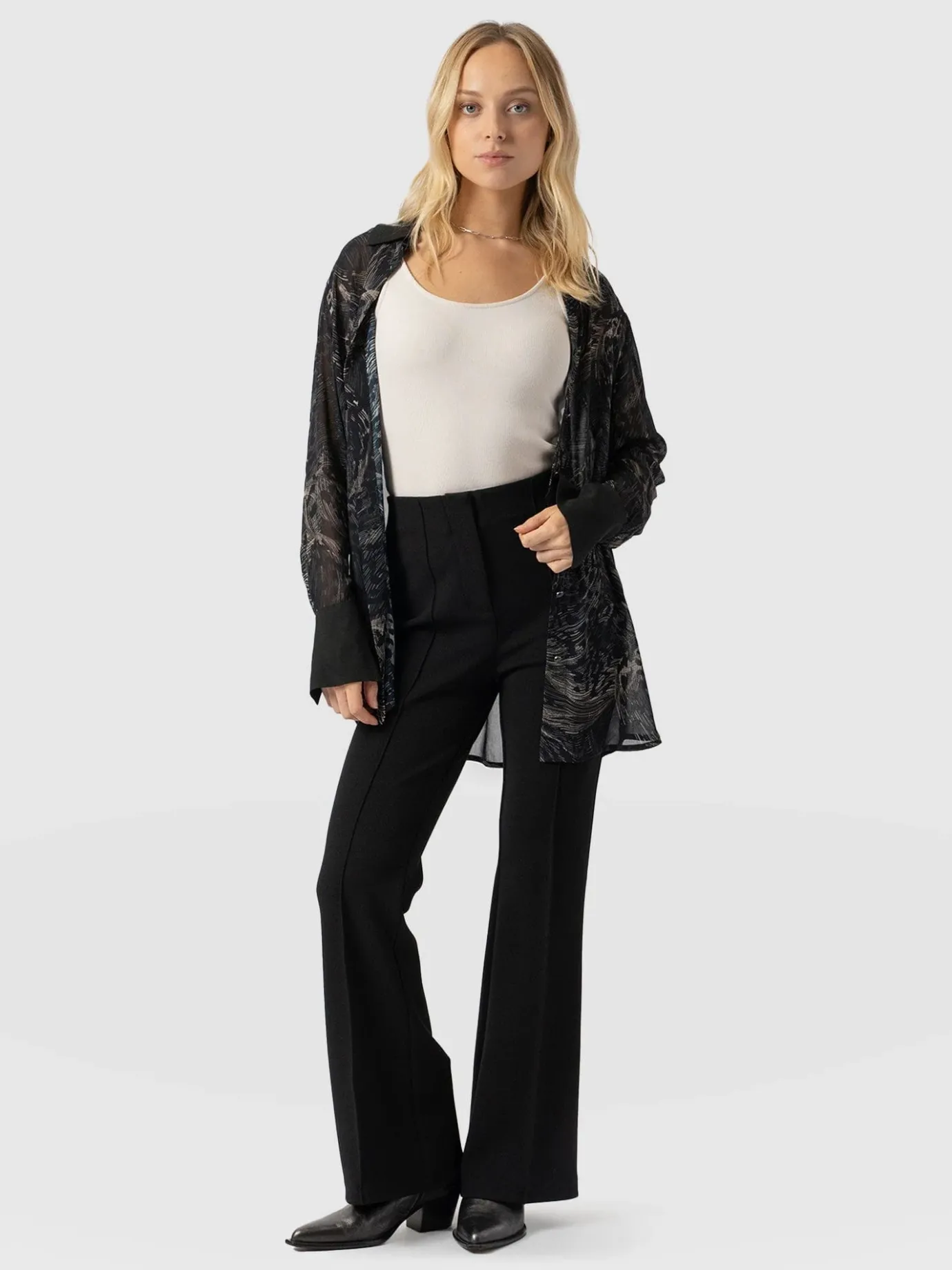 Pants|Saint and Sofia Freya Flared Pant - Black