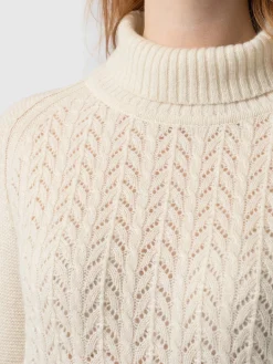 Knitwear|Sweaters|Saint and Sofia Glen Cable Knit Sweater - Cream