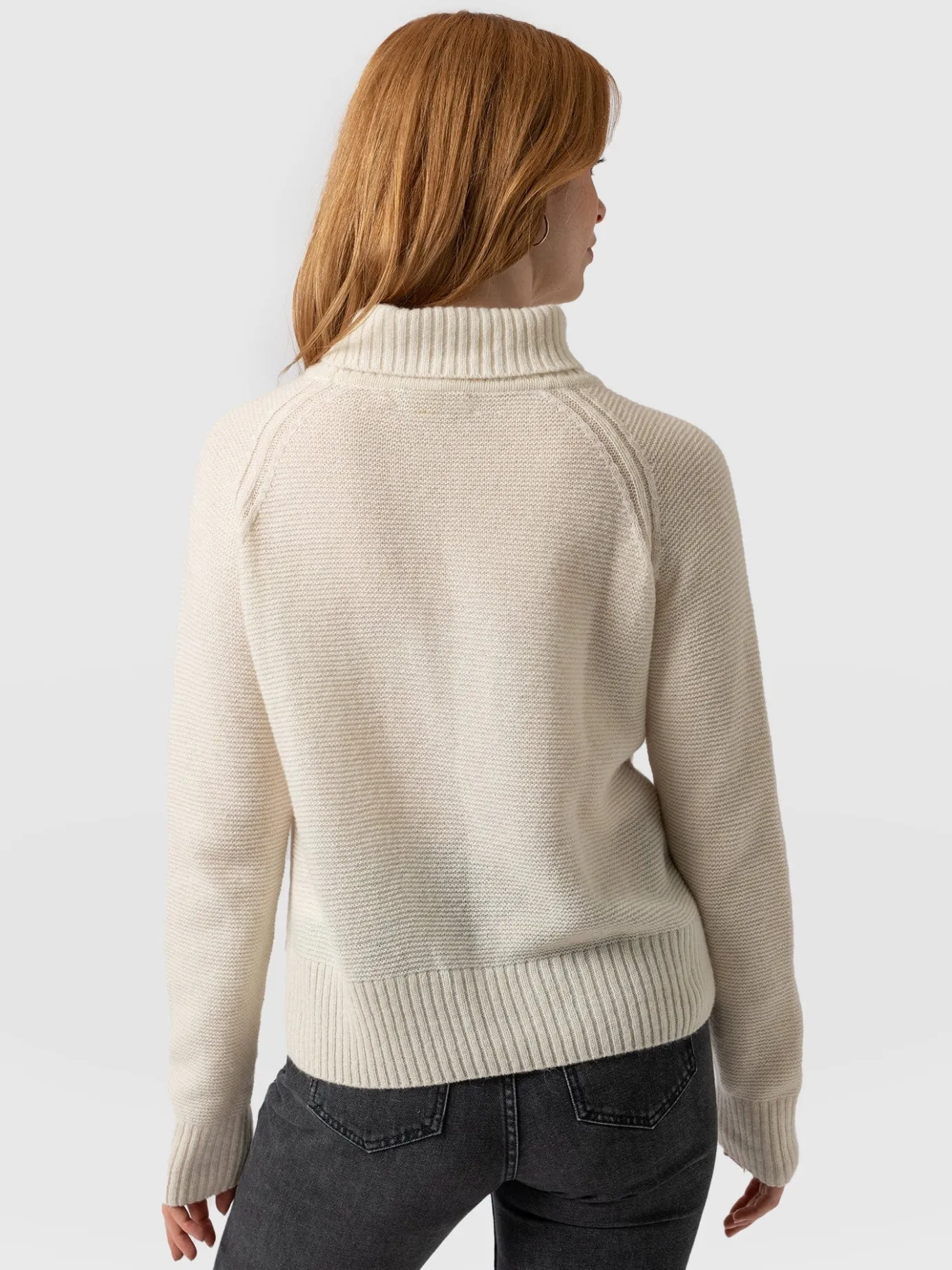 Knitwear|Sweaters|Saint and Sofia Glen Cable Knit Sweater - Cream