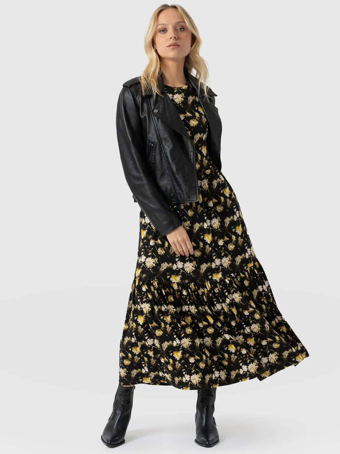 Dresses|Saint and Sofia Greenwich Dress Short Sleeve - Black Daisy Floral