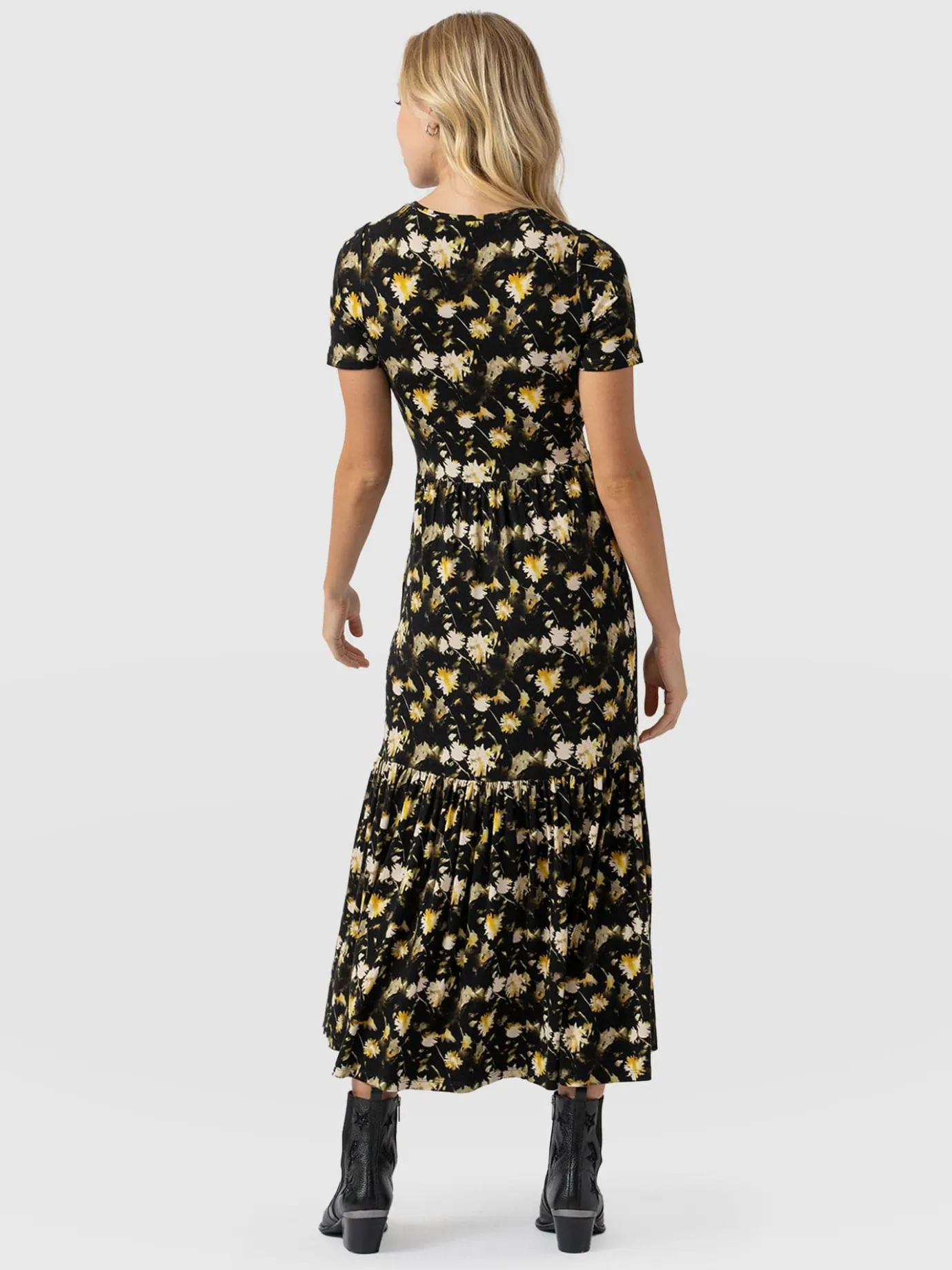 Dresses|Saint and Sofia Greenwich Dress Short Sleeve - Black Daisy Floral