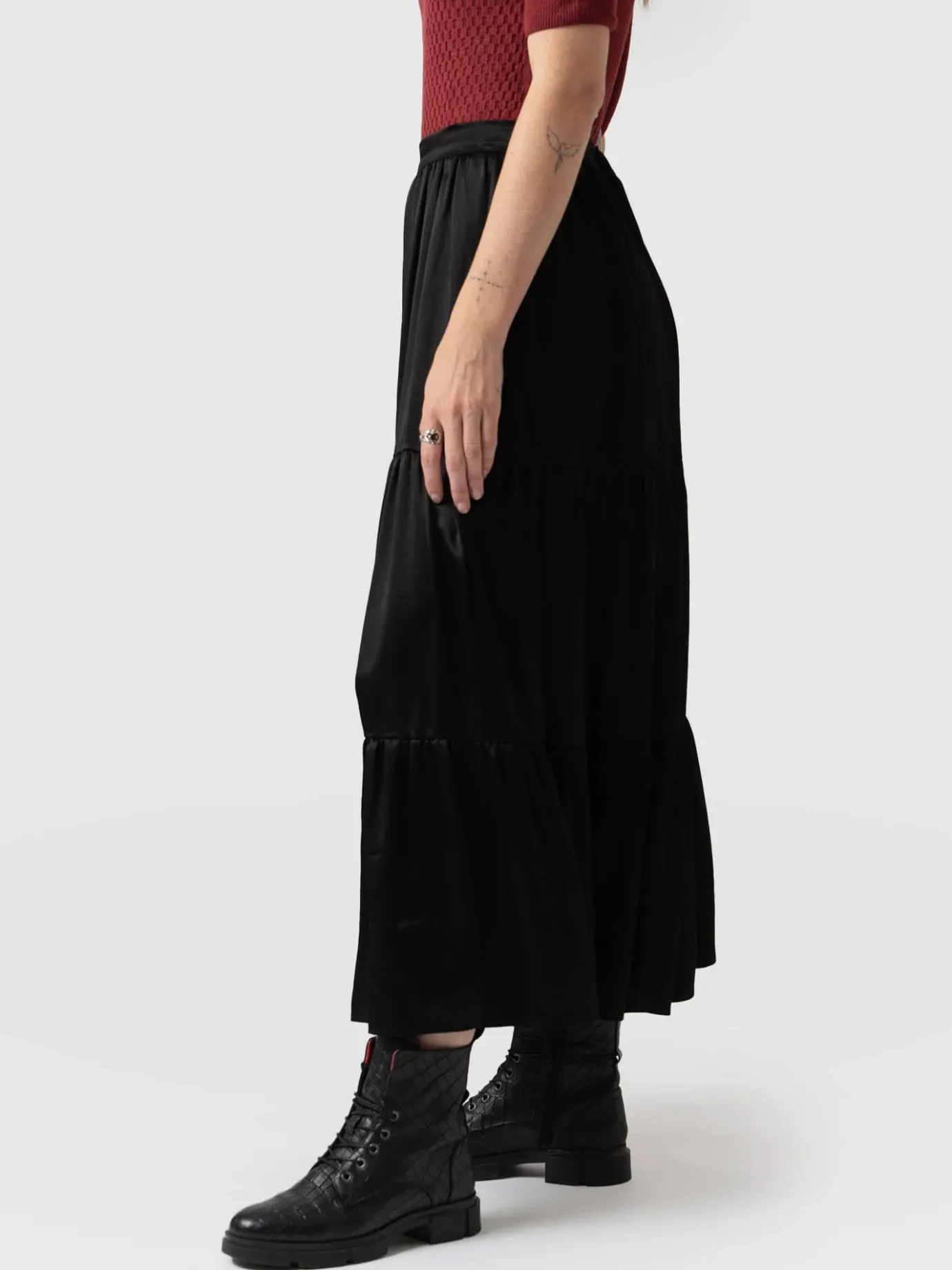 Skirts|Saint and Sofia Greenwich Skirt - Gloss Black