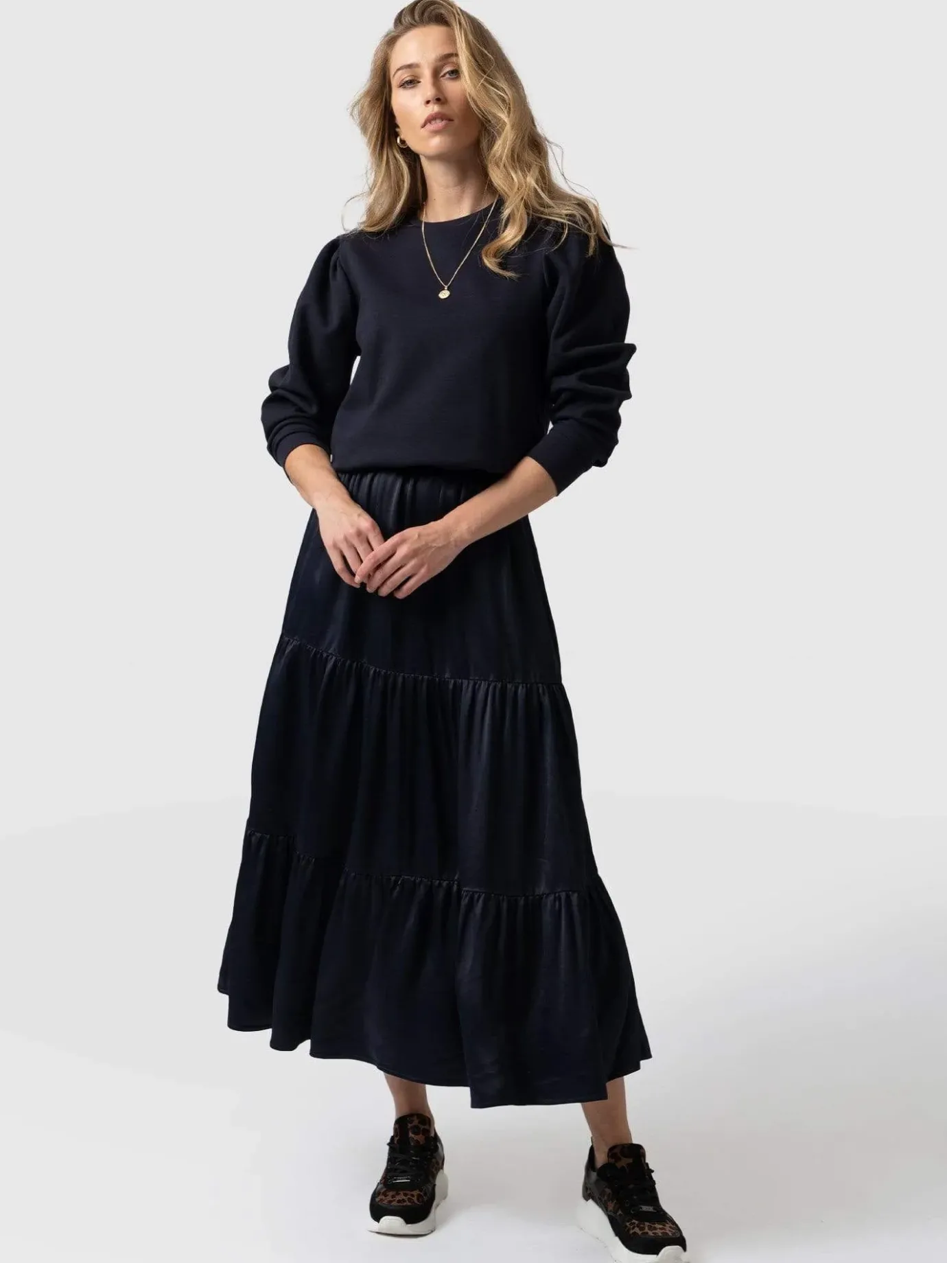 Skirts|Saint and Sofia Greenwich Skirt - Navy Viscose
