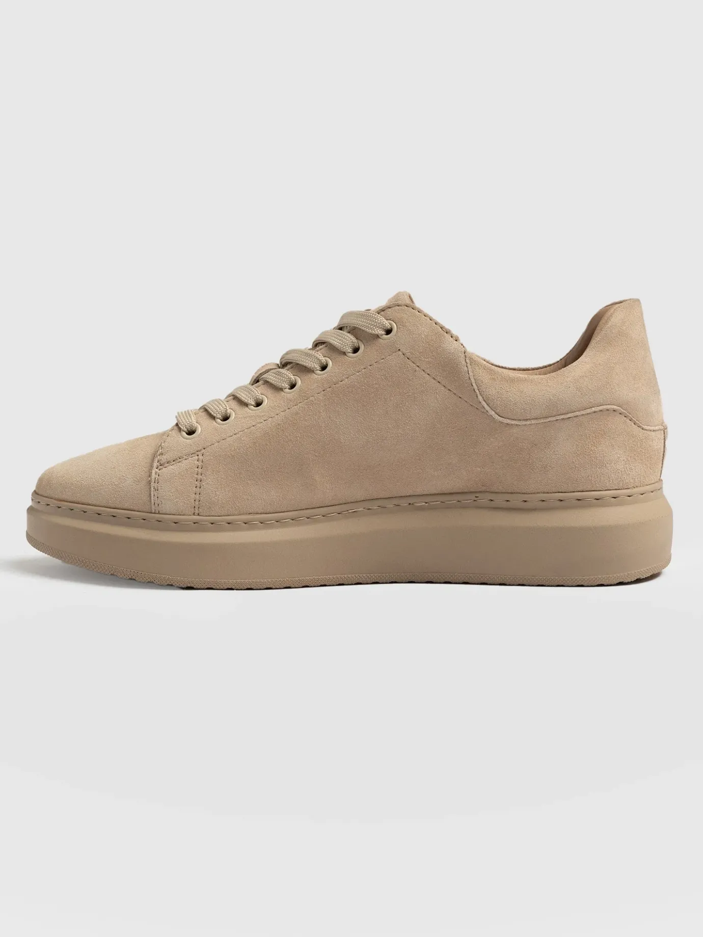 Sneakers|Shoes|Saint and Sofia Hampstead Sneaker - Camel Suede