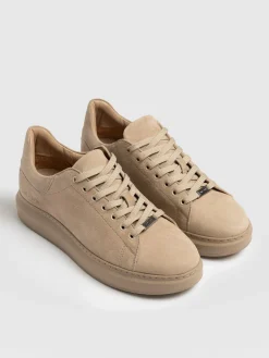 Sneakers|Shoes|Saint and Sofia Hampstead Sneaker - Camel Suede