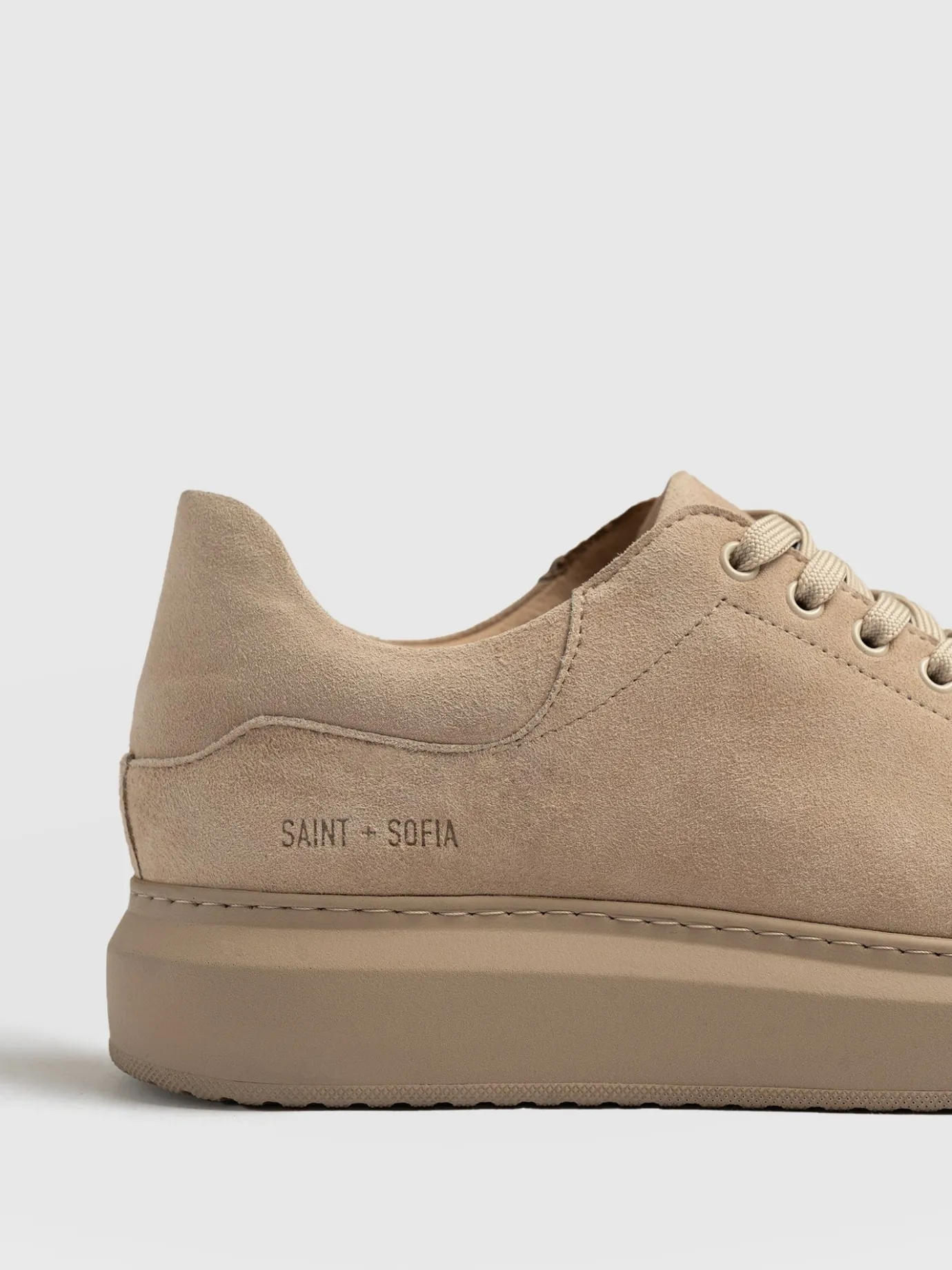 Sneakers|Shoes|Saint and Sofia Hampstead Sneaker - Camel Suede