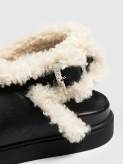 Sandals|Shoes|Saint and Sofia Isla Shearling Sandal - Black
