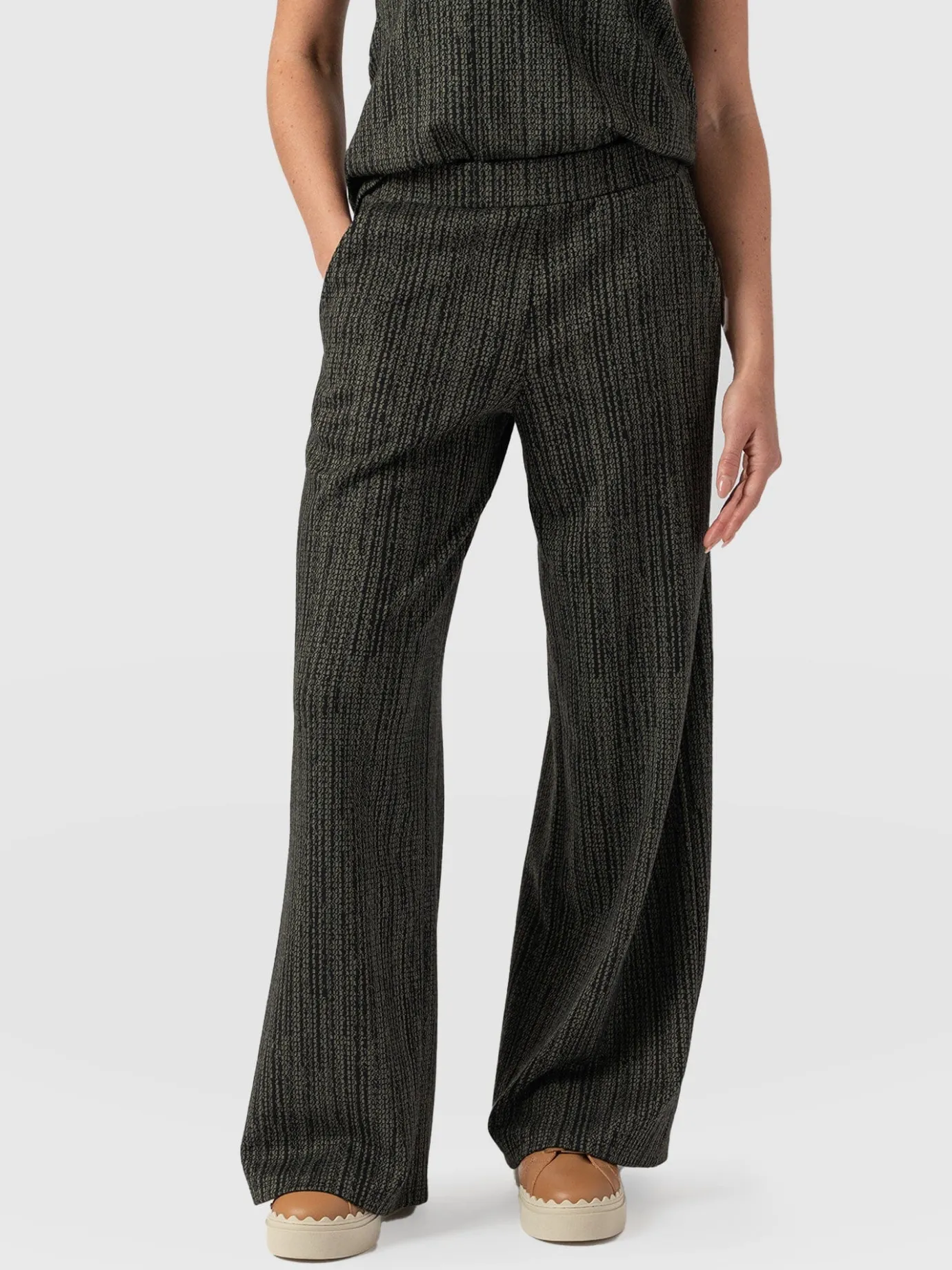Pants|Saint and Sofia Keller Wide Leg Pant - Green Texture