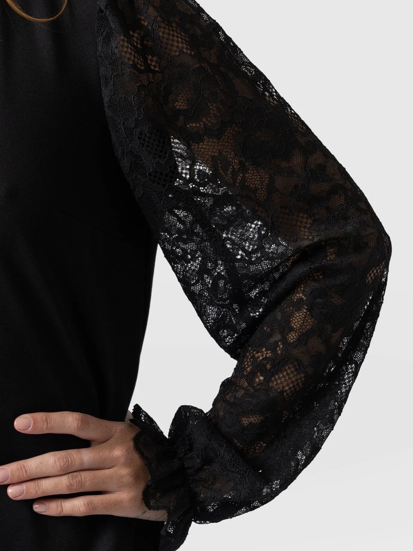 Blouses & Shirts|Saint and Sofia Lace Penny Puff Long Sleeve Top - Black