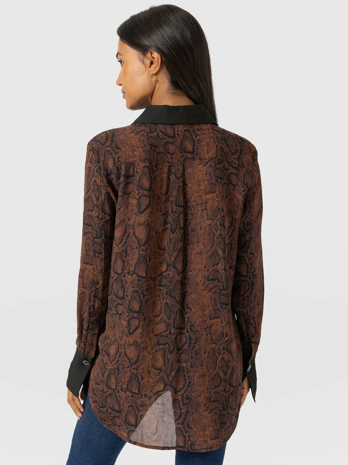 Blouses & Shirts|Saint and Sofia Madison Shirt - Brown Snake