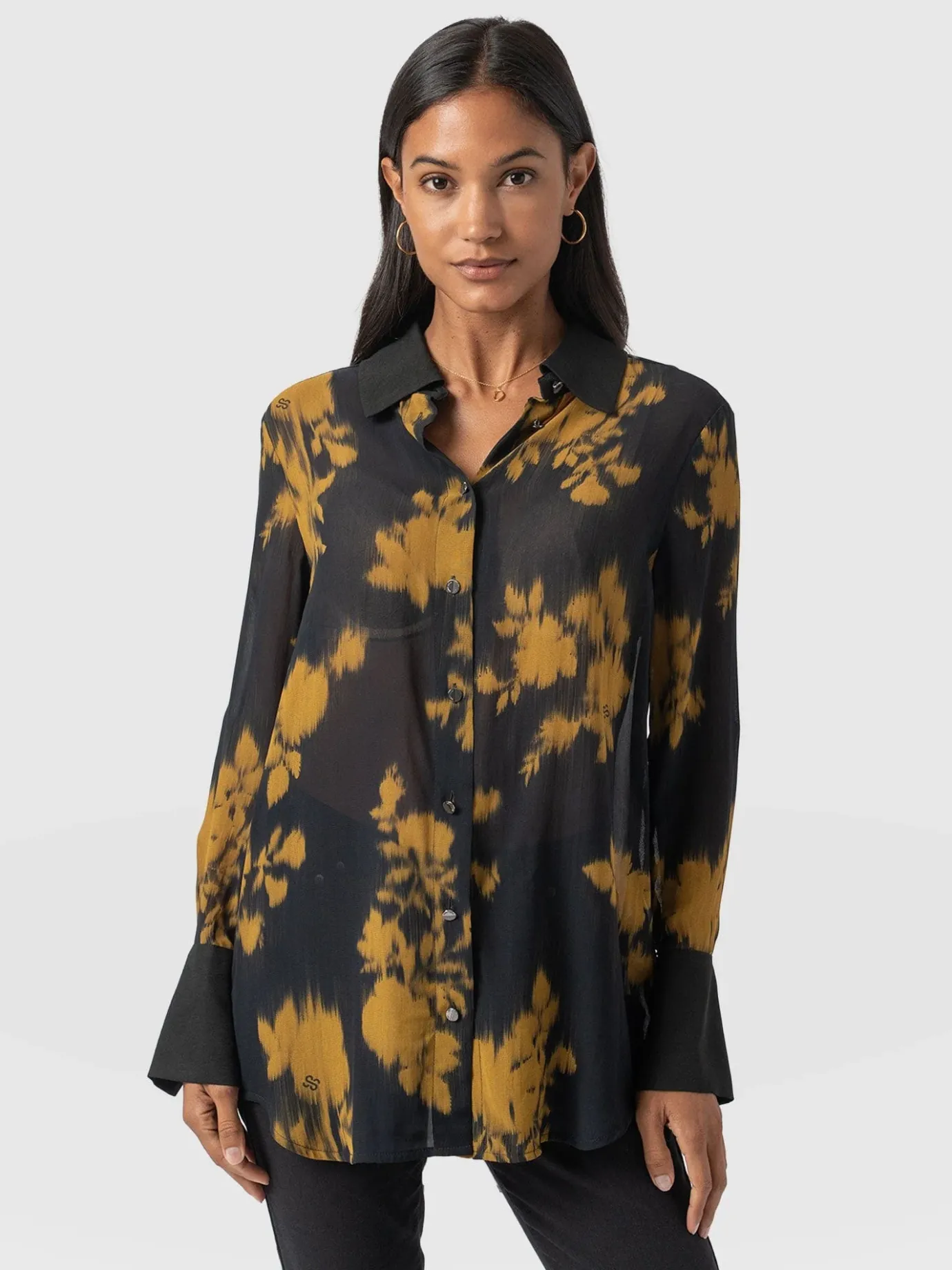 Blouses & Shirts|Saint and Sofia Madison Shirt - Yellow Fade Floral