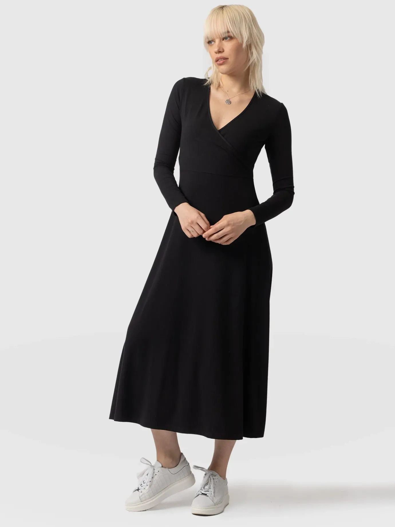 Dresses|Saint and Sofia Maggie Wrap Midi Dress - Black