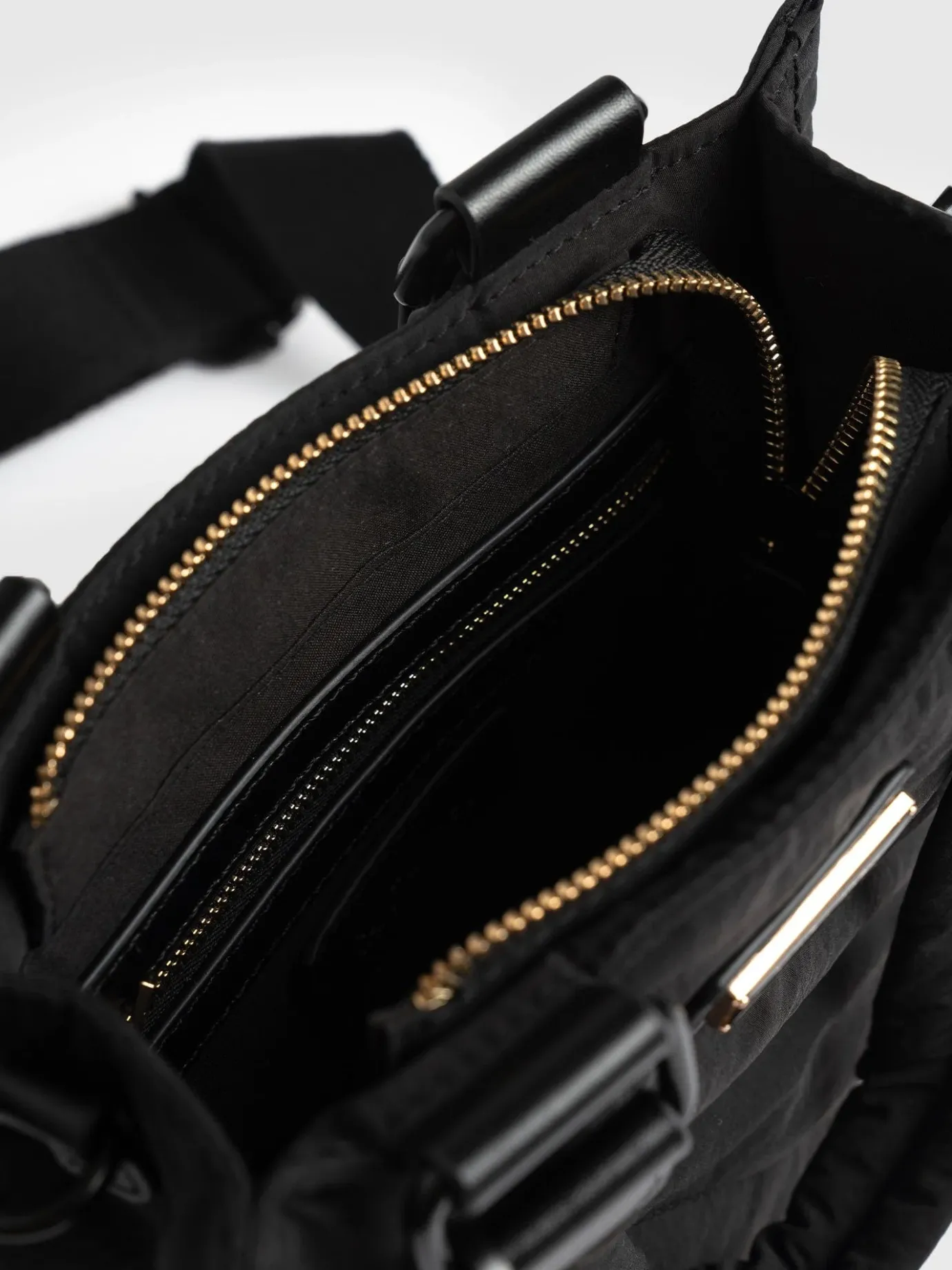 Shoulder Bags|Cross Body Bags|Saint and Sofia Mini Penny Tote Bag - Black