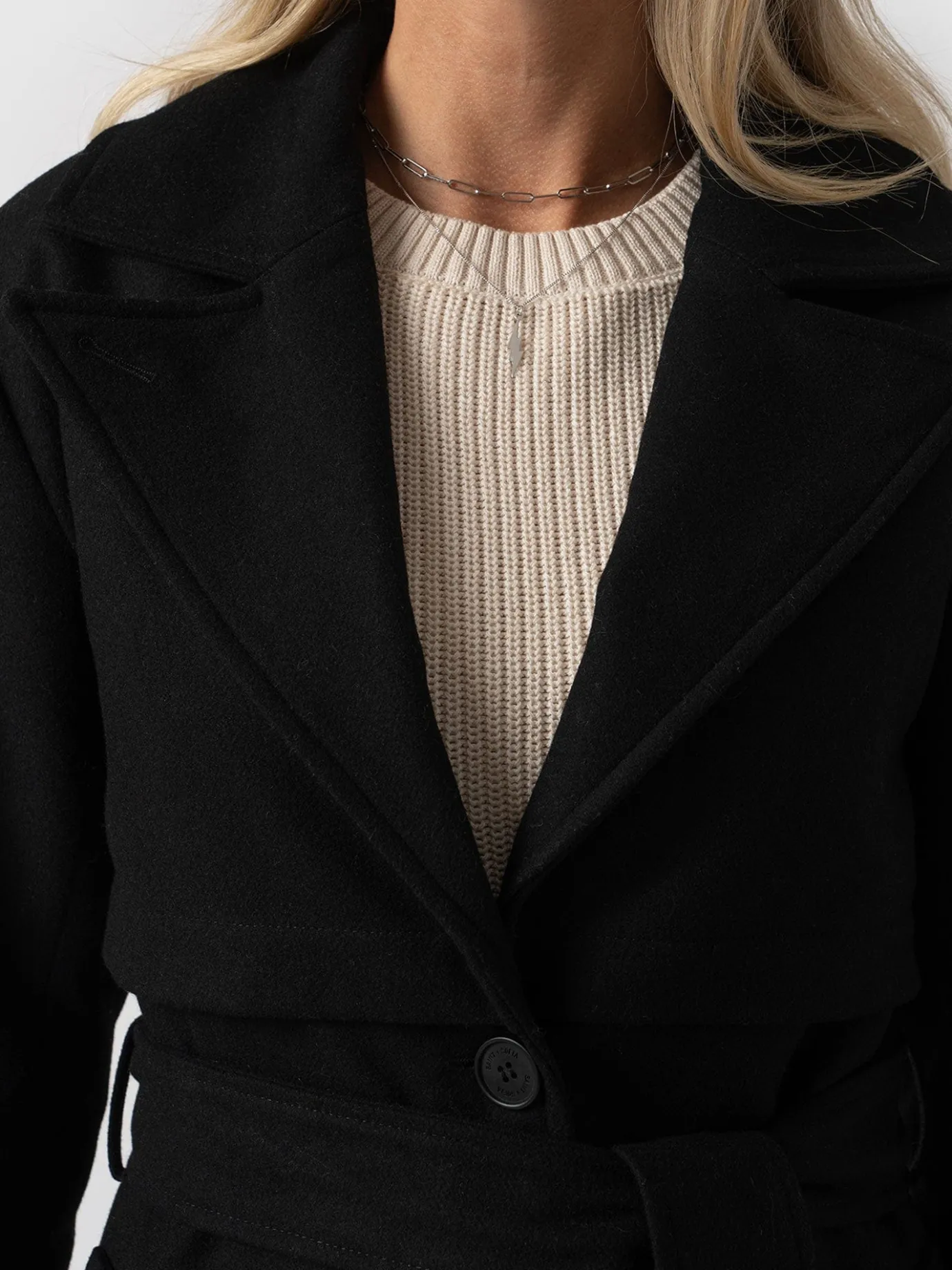 Coats & Jackets|Saint and Sofia Odette Coat - Black
