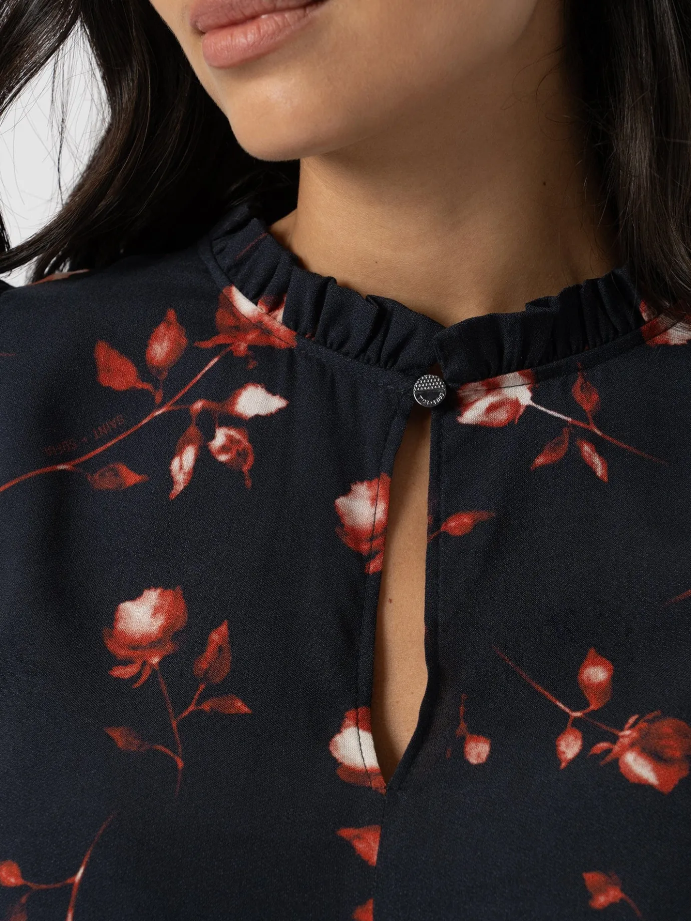 Blouses & Shirts|Saint and Sofia Olivia Blouse - Dark Roses