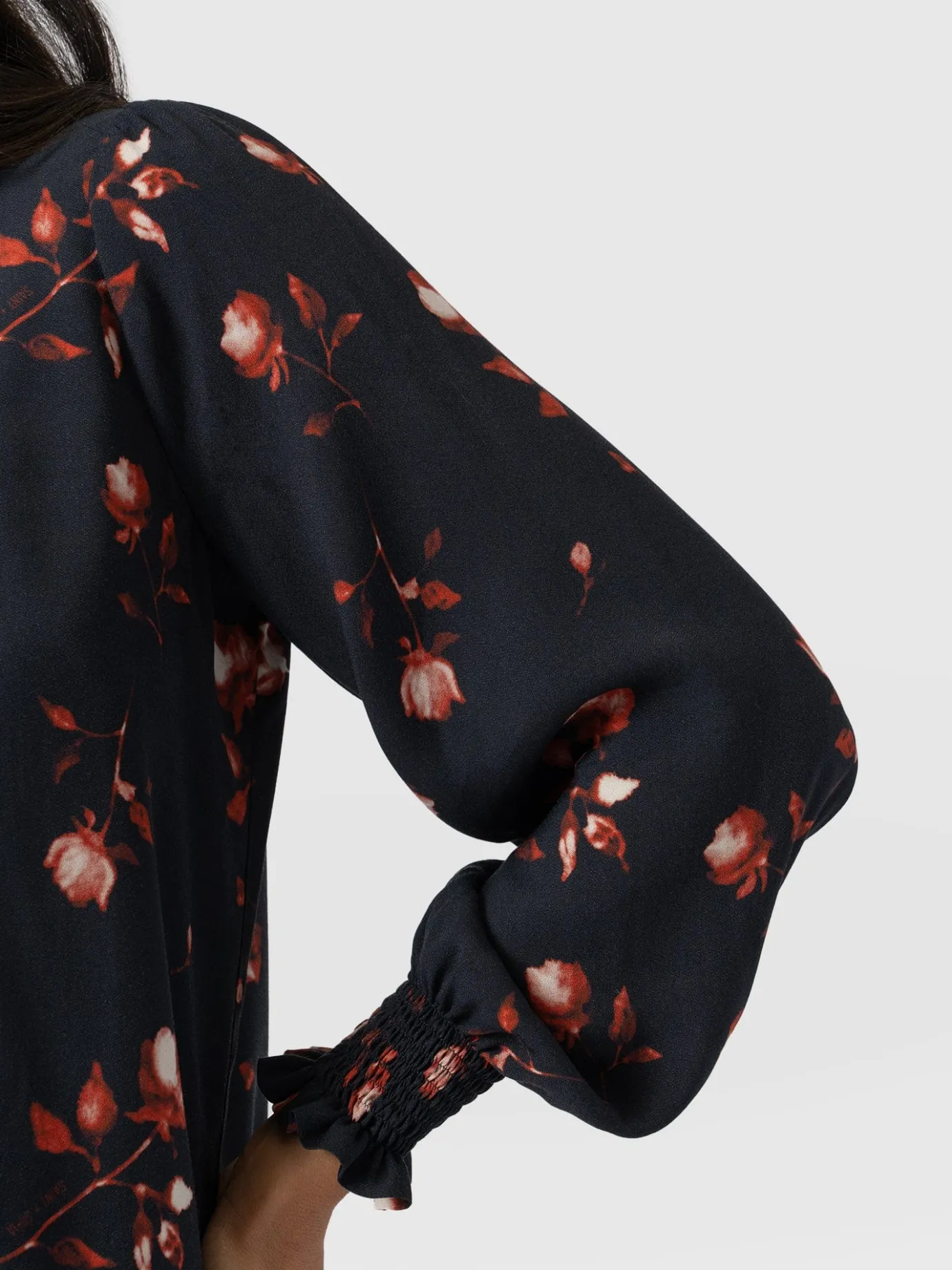 Blouses & Shirts|Saint and Sofia Olivia Blouse - Dark Roses