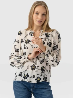 T-shirts & Tanks|Saint and Sofia Olivia Blouse - White Spring Floral