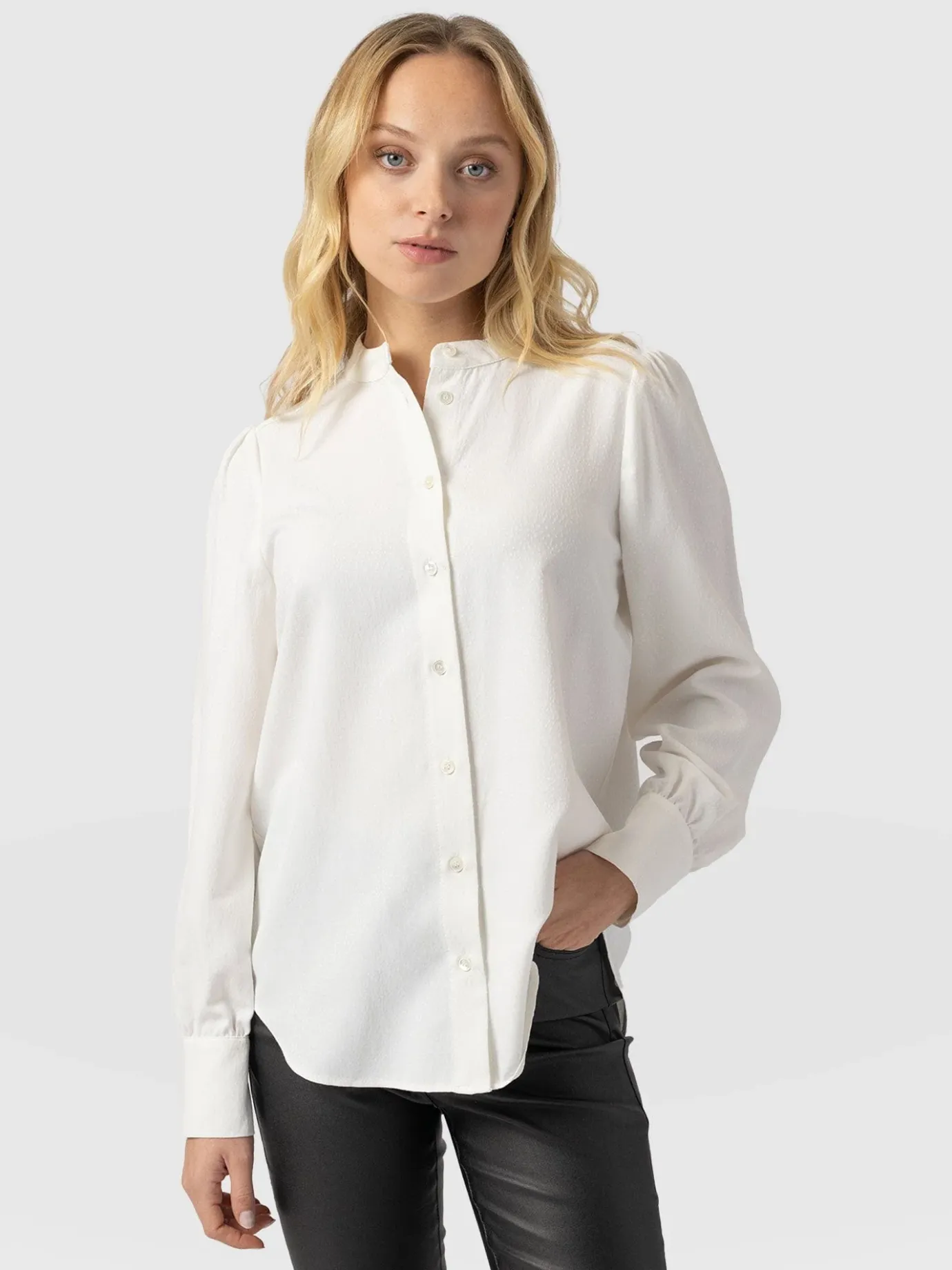 Blouses & Shirts|Saint and Sofia Paxton Pussybow Blouse - Cream
