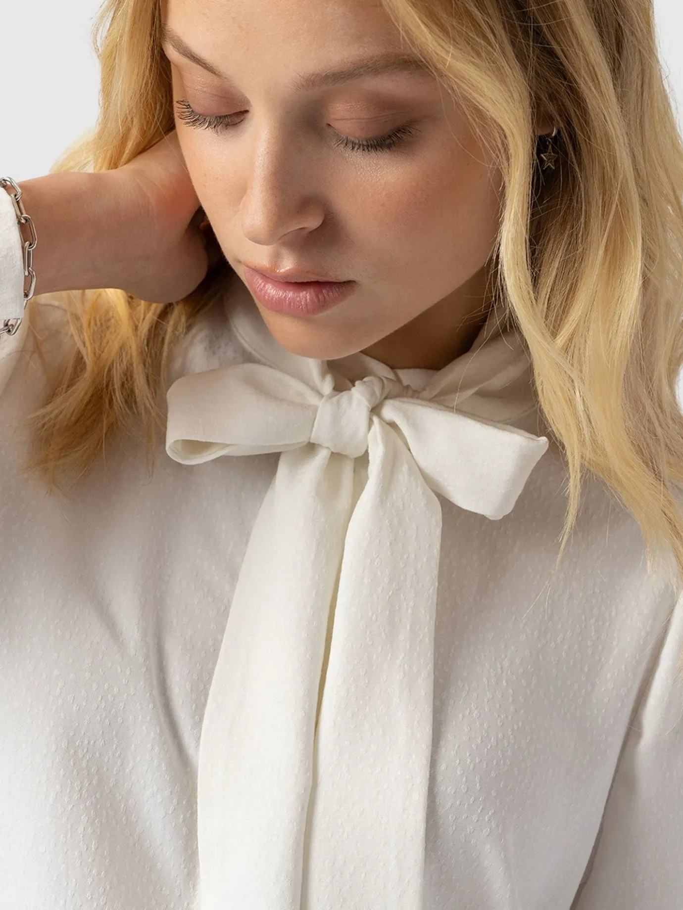 Blouses & Shirts|Saint and Sofia Paxton Pussybow Blouse - Cream