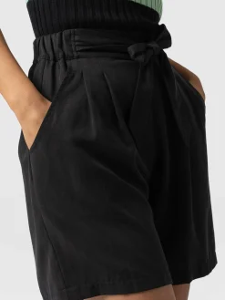 Shorts|Saint and Sofia Pimlico Short - Black