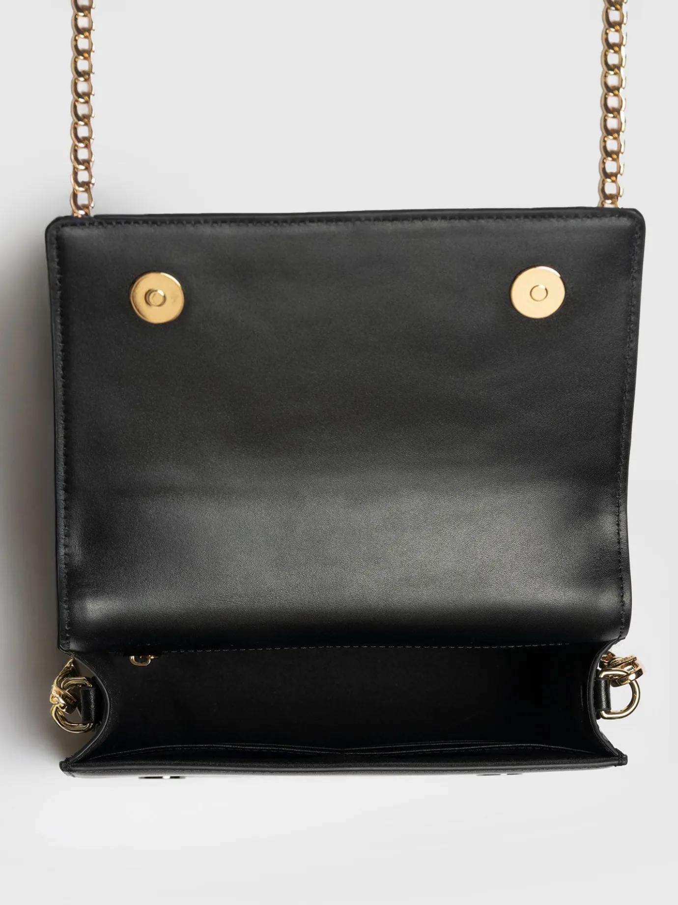 Cross Body Bags|Saint and Sofia Primrose Wallet on Chain - Beige/Black Raffia