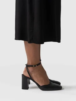 Shoes|Leather|Saint and Sofia Rayner Cap Toe Heel - Black