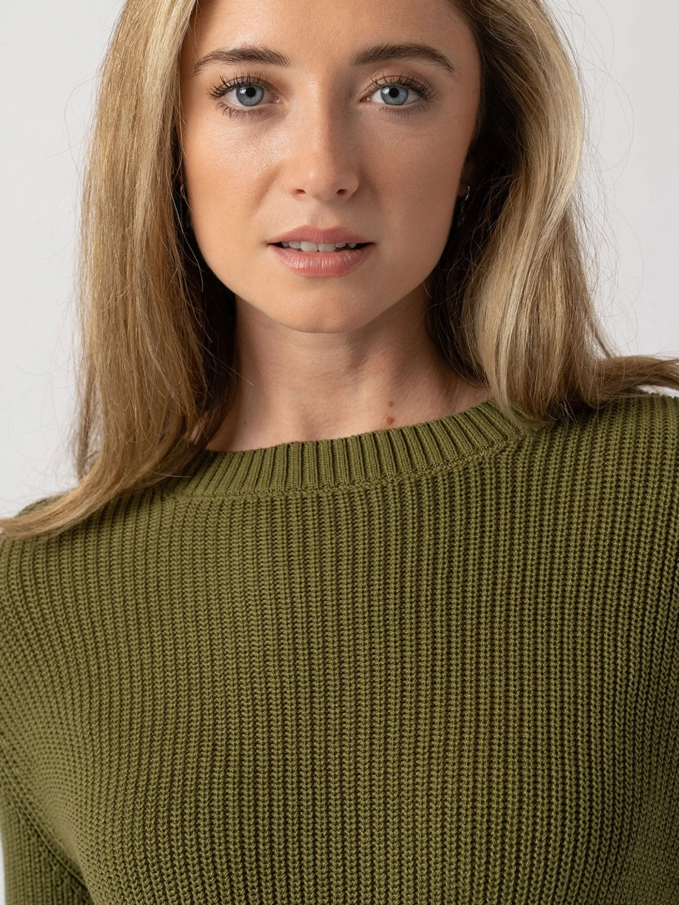 Knitwear|Sweaters|Saint and Sofia Remy Crop Sweater - Khaki