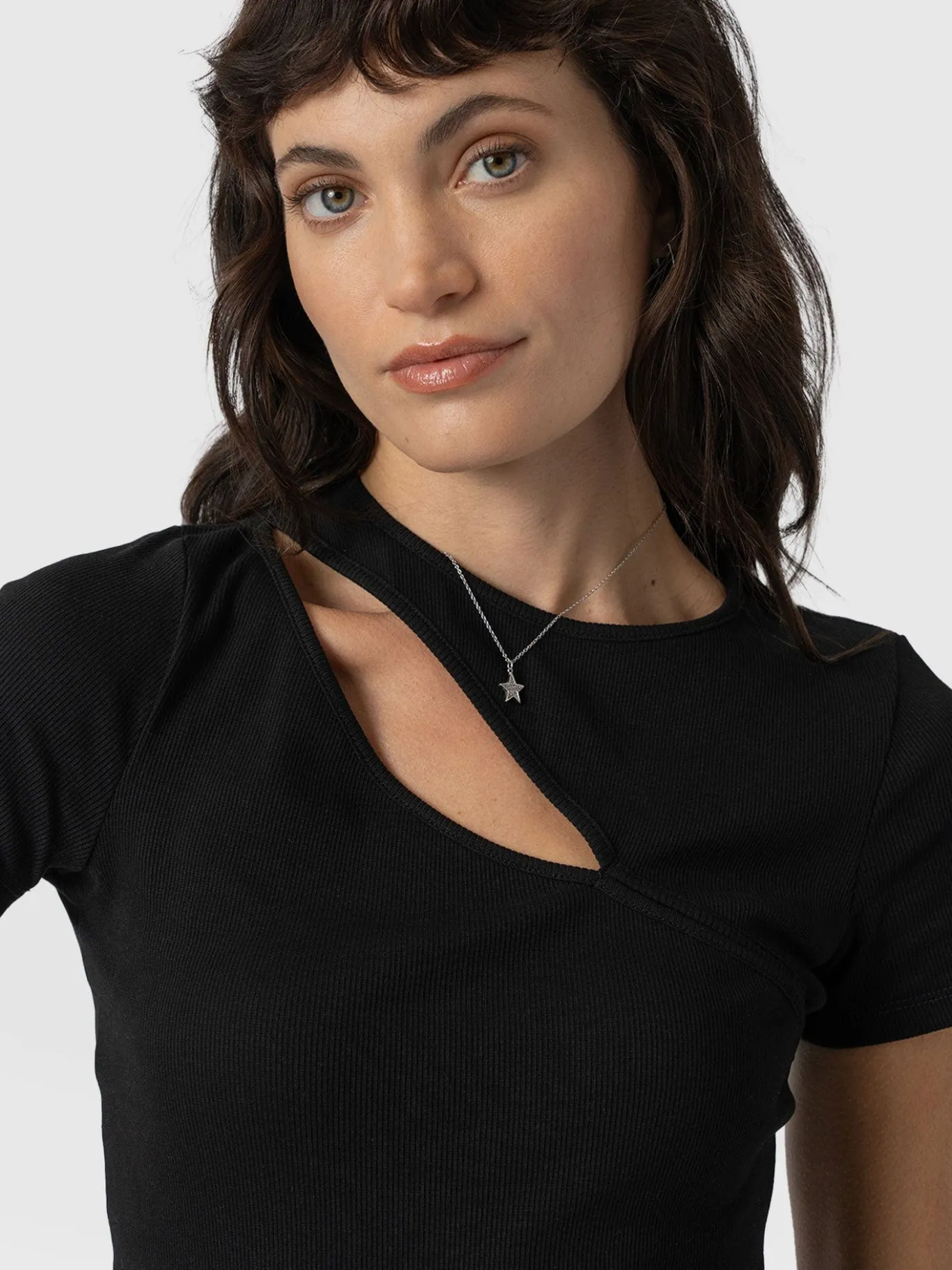 T-shirts & Tanks|Saint and Sofia Reveal Tee - Black