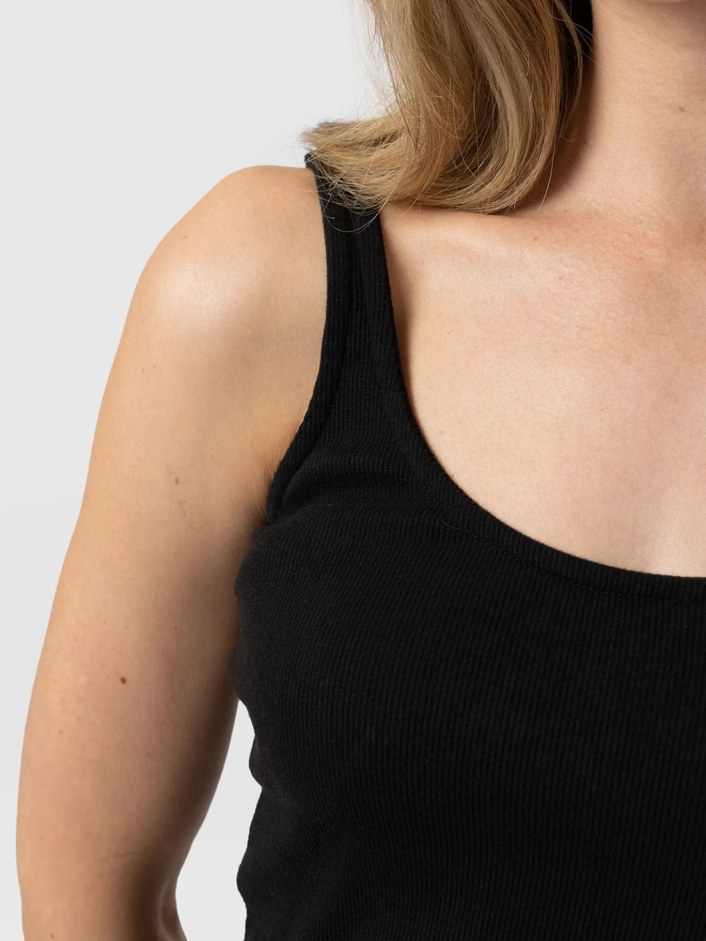 T-shirts & Tanks|Saint and Sofia Rib Cami - Black
