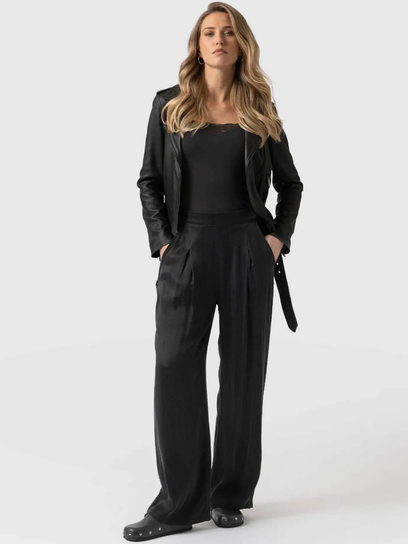 Pants|Saint and Sofia Rowan Wide Leg Pant - Black